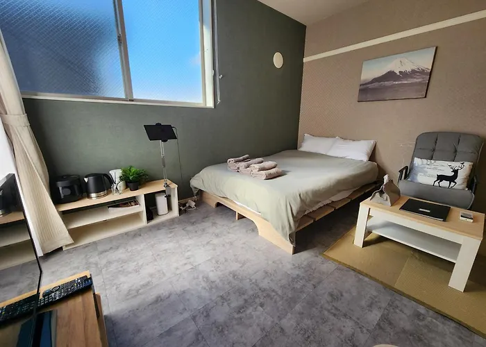 The Hotel Repos